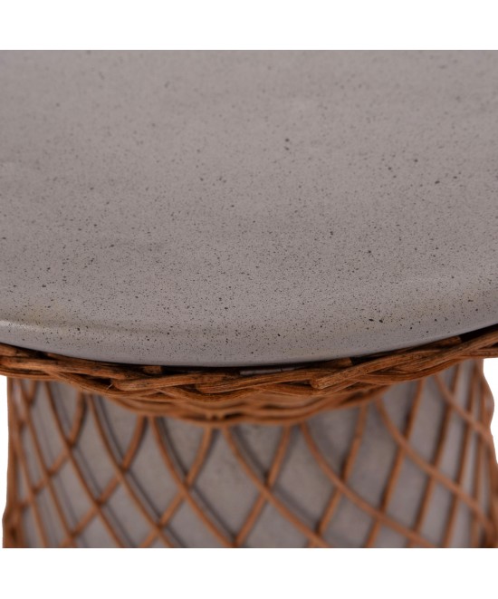 ΒΟΗΘΗΤΙΚΟ ΤΡΑΠΕΖΙ ΣΤΡΟΓΓΥΛΟ DELIA HM18167.03 FIBER CEMENT ΓΚΡΙ & RATTAN Φ40x45Υεκ